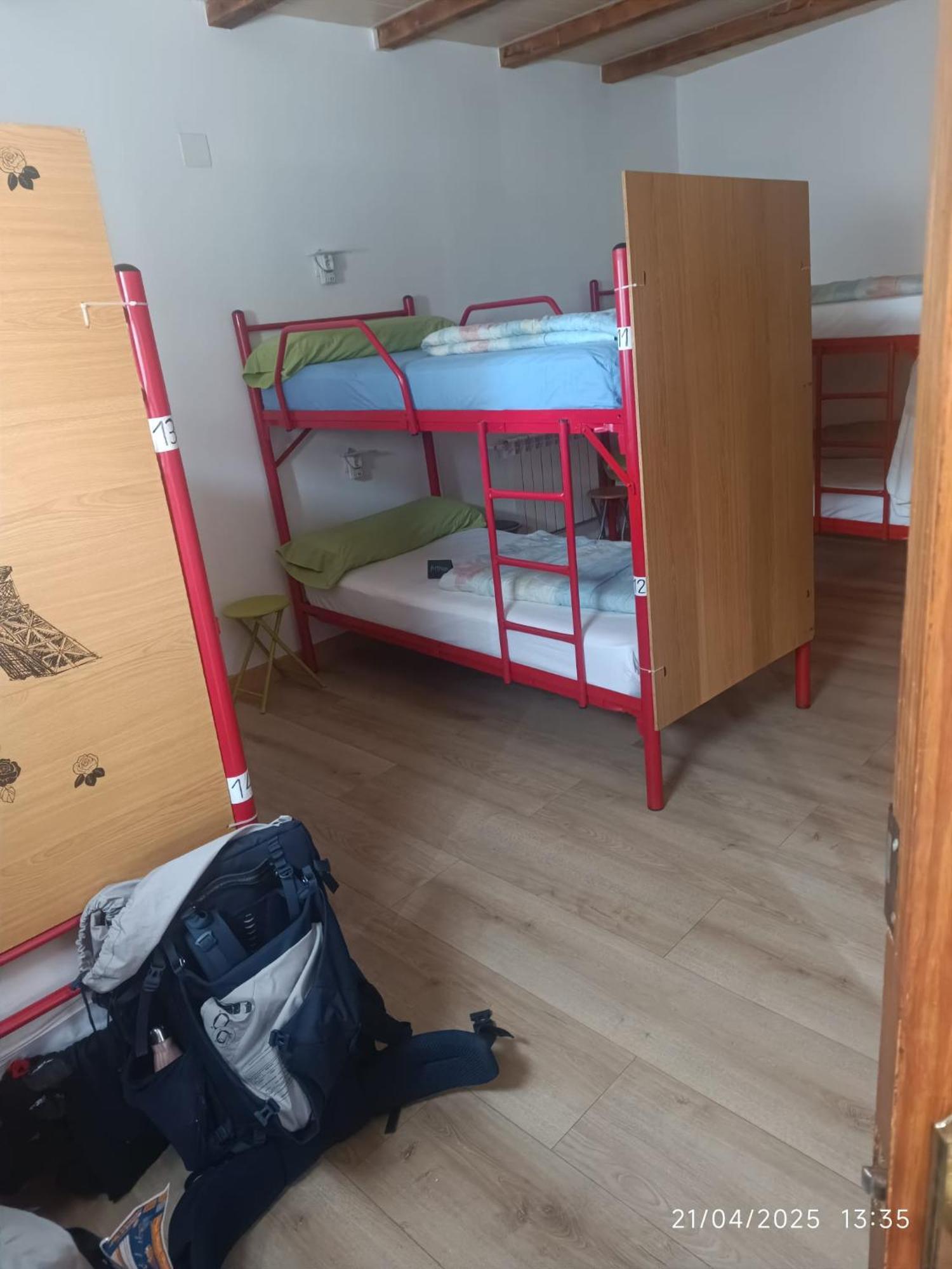 Albergue La Senda Rabanal del Camino Extérieur photo