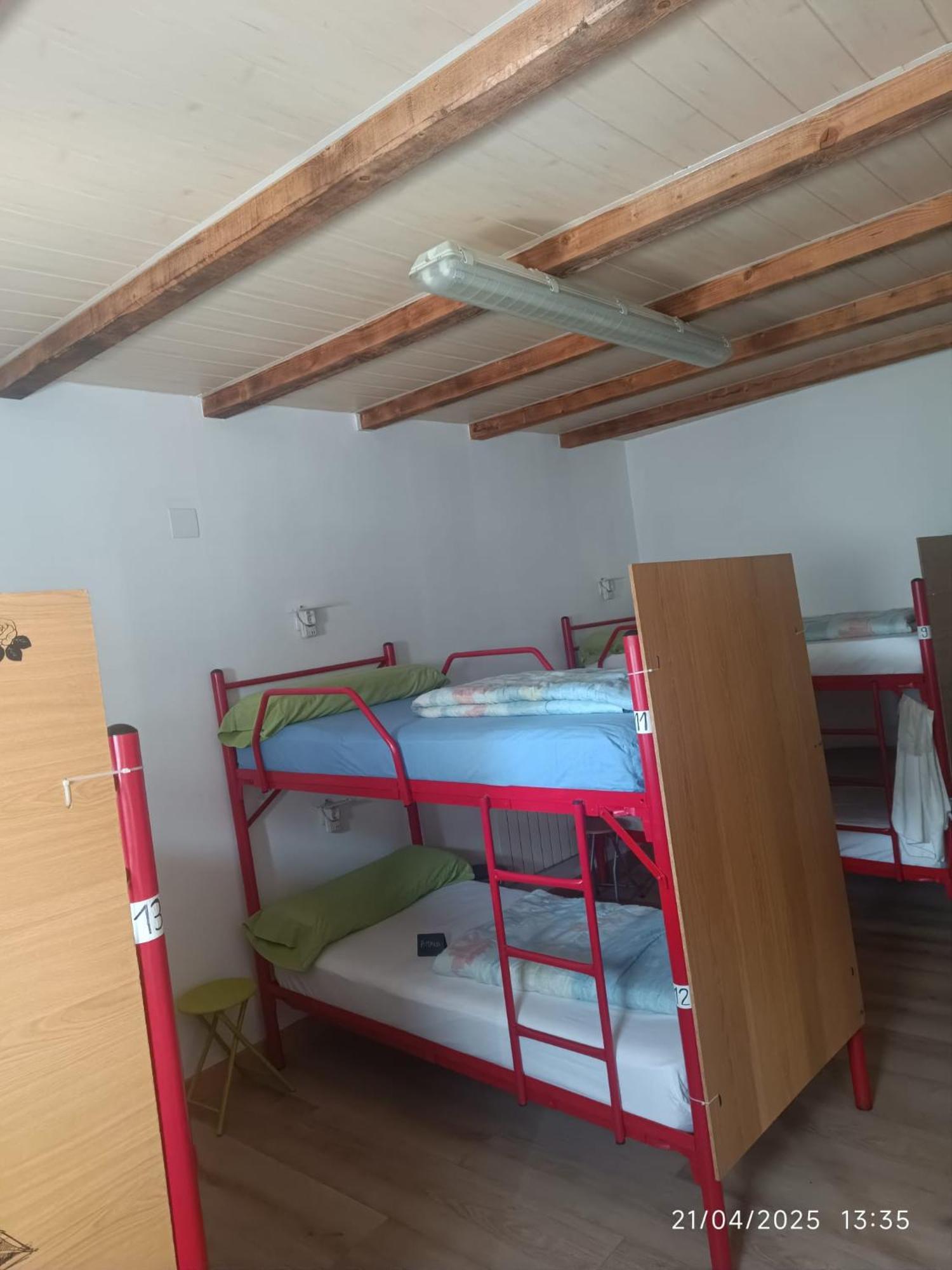 Albergue La Senda Rabanal del Camino Extérieur photo